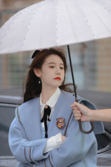 黑帮大佬和我的我365日第一部
